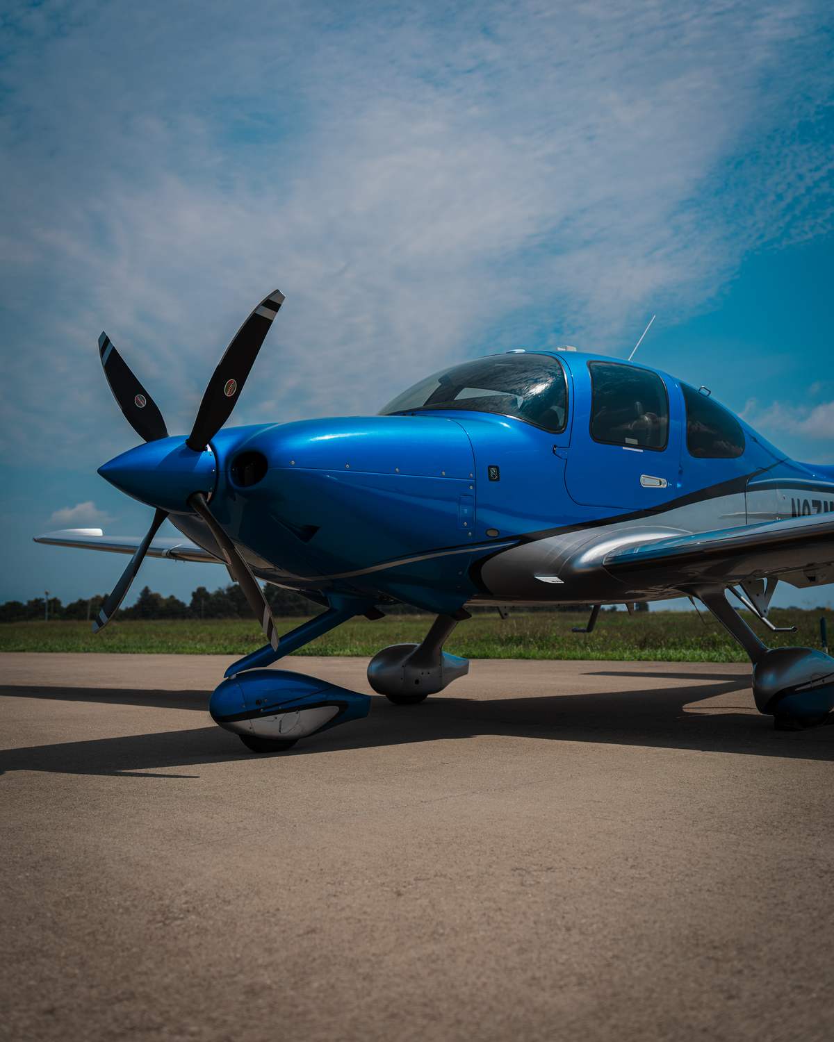 A Cirrus SR22T, an owner's aircraft, on the ramp